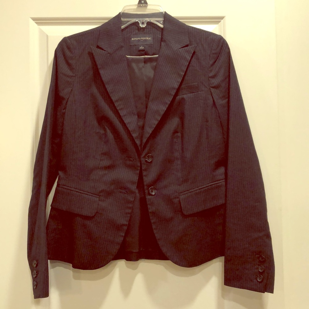 Banana Republic navy pin stripe blazer size 4